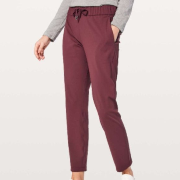lululemon athletica Pants - Lululemon On The Fly 7/8 Pant